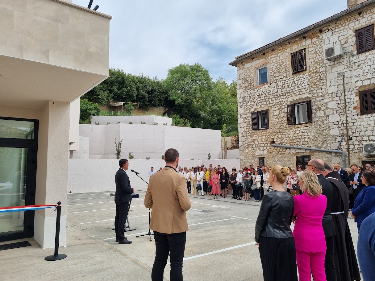 Otvorena nova zgrada Hrvatskog zavoda za socijalni rad Područnog ureda Imotski