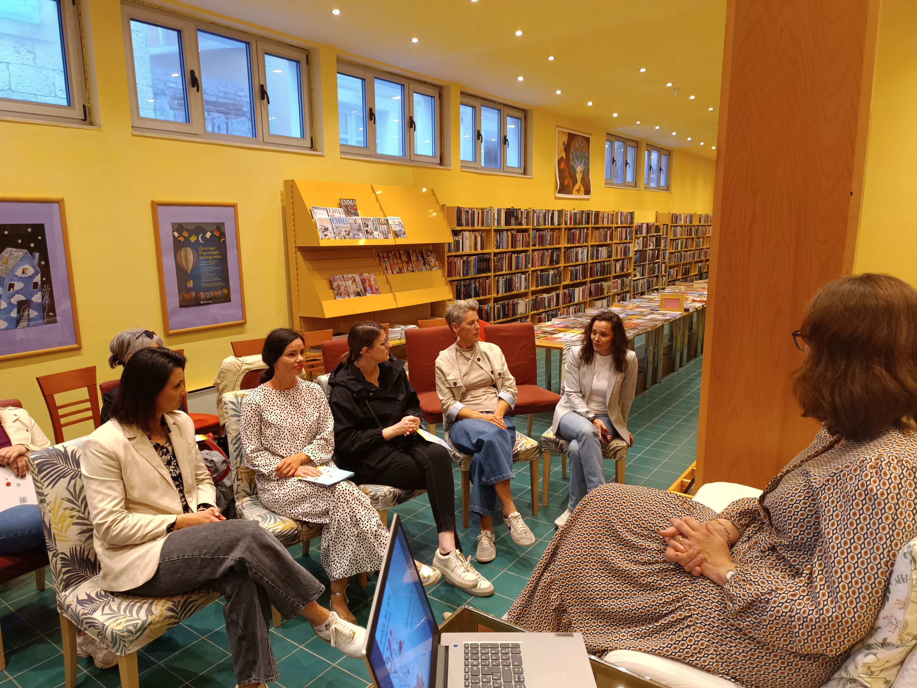 Svibanjske promidžbene aktivnosti Tima za udomiteljstvo Splitsko-dalmatinske županije