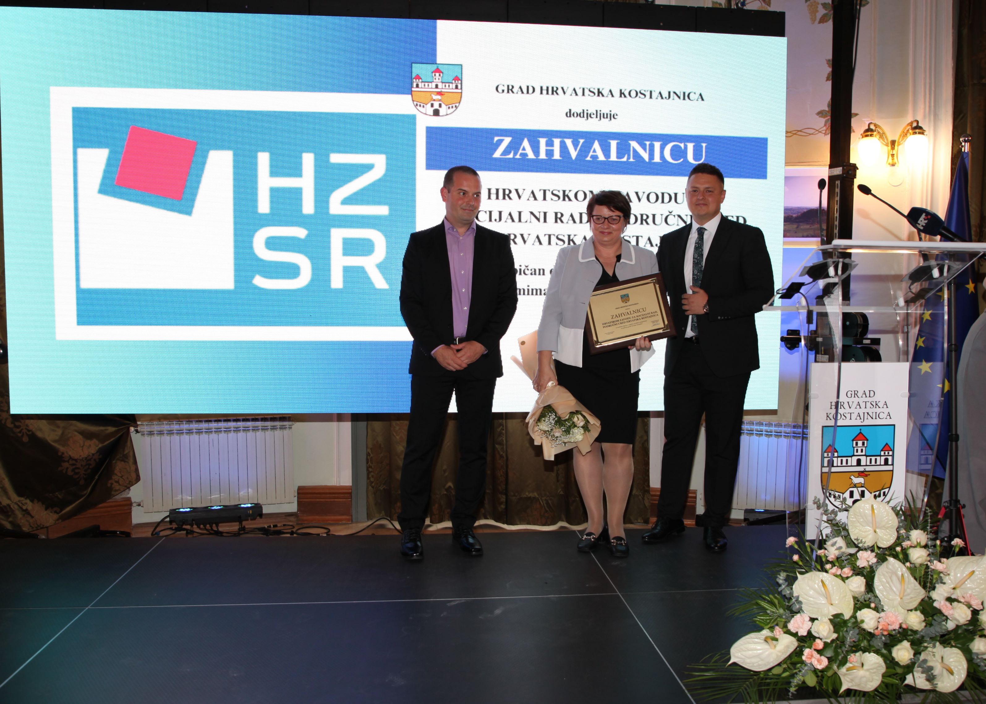 Grad Hrvatska Kostajnica dodijelio zahvalnicu Područnom uredu Hrvatska Kostajnica