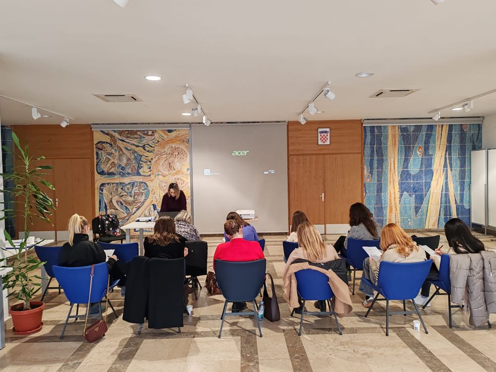 Edukacija o obiteljskoj medijaciji u Glini