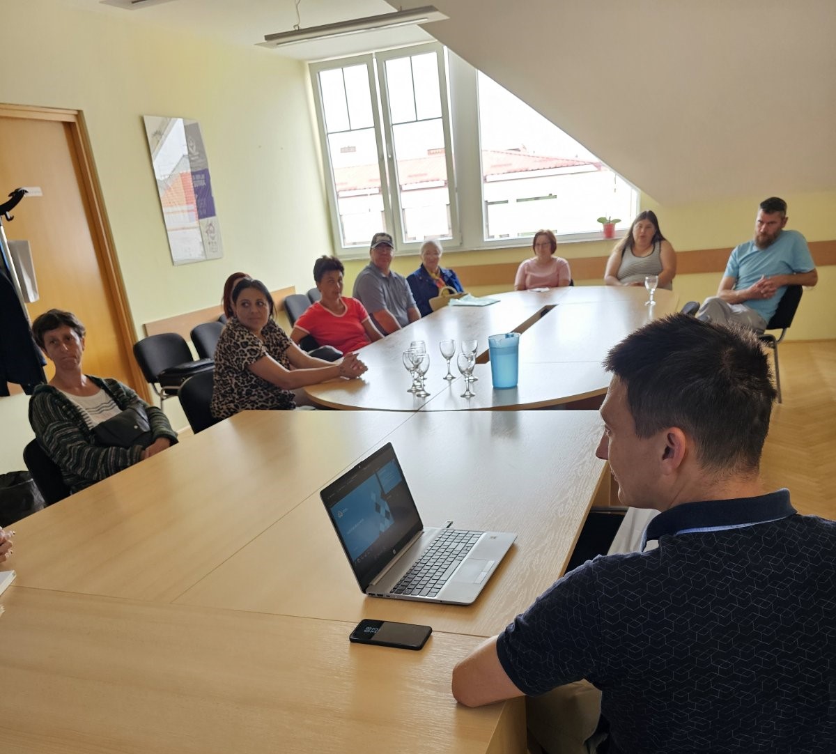 Radni sastanak s korisnicima usluge socijalnog mentorstva s područja PU Đurđevac